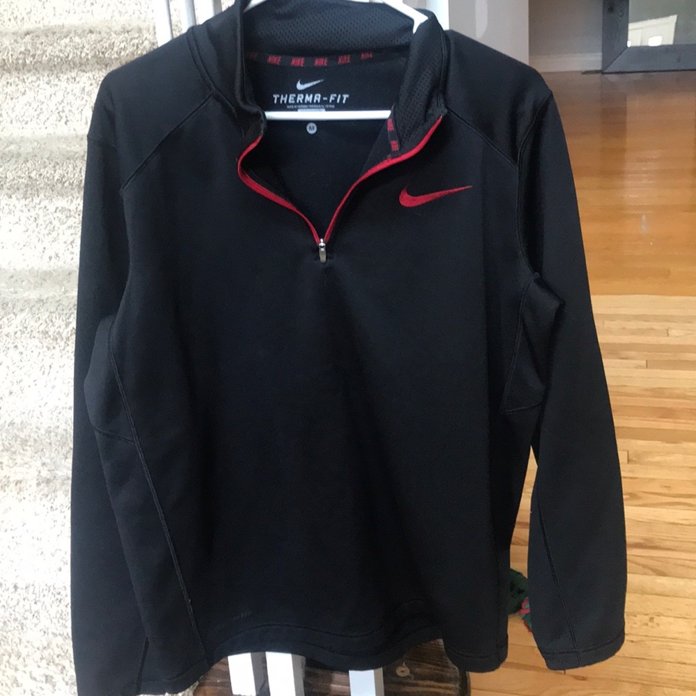 Nike Therma Fit